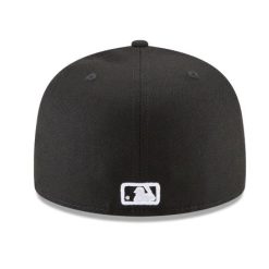 CHICAGO CUBS BLACK AND WHITE6 Fitted front